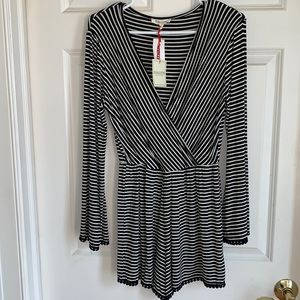 Long sleeve Women’s Romper NWT